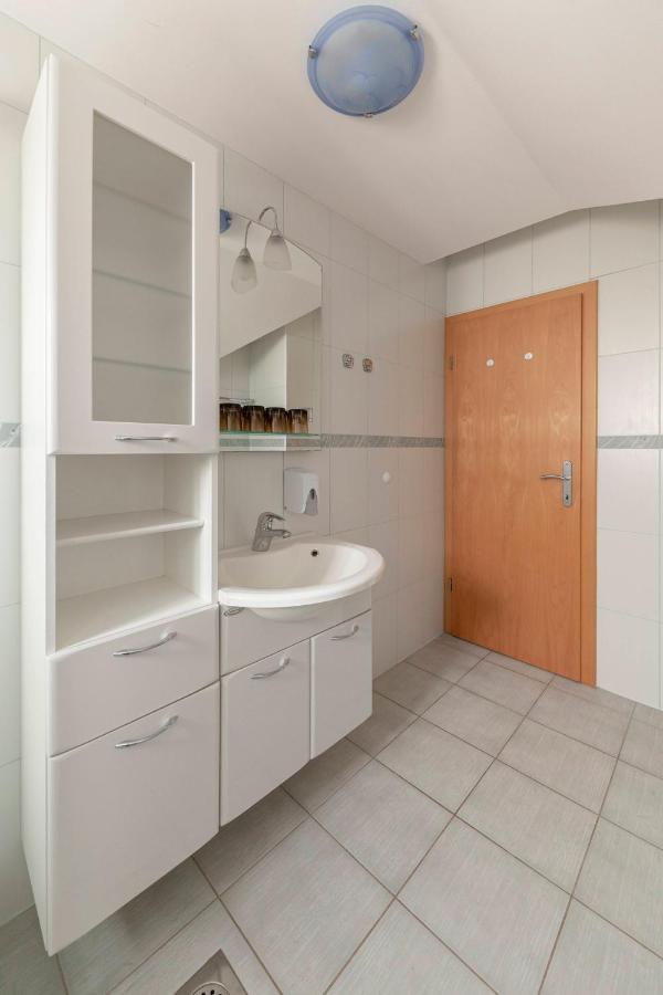 Apartma Metka Medvode Exterior foto